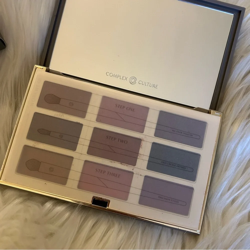 Complex Culture Full Time eyeshadow palette